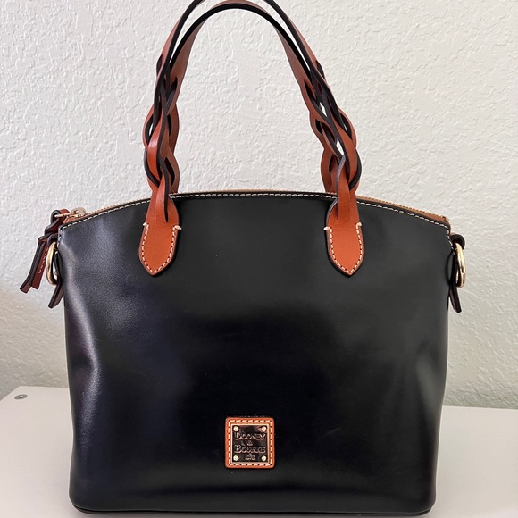Dooney & Bourke | Small Heidi Satchel | Black Smooth Leather | Like New | Luxury - Picture 4 of 9
